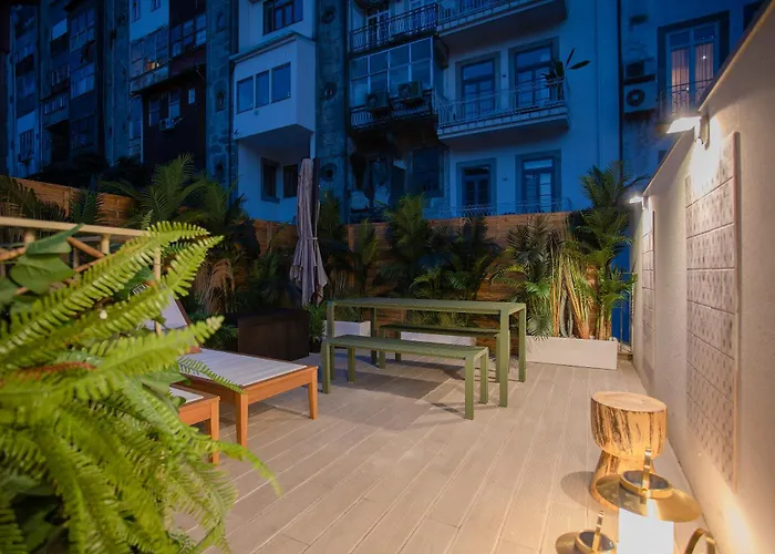 Liiiving In - Soho Urban Retreat Porto