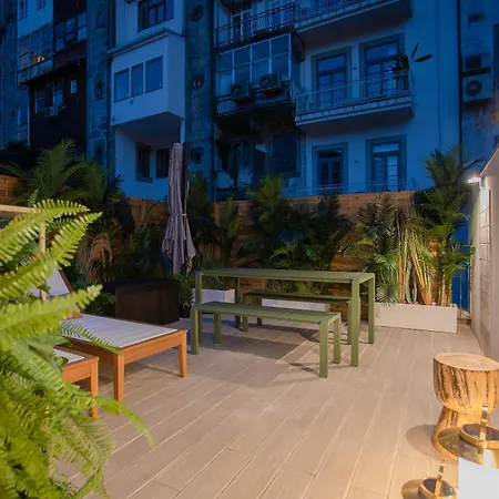 Apartment Liiiving In - Soho Urban Retreat Porto