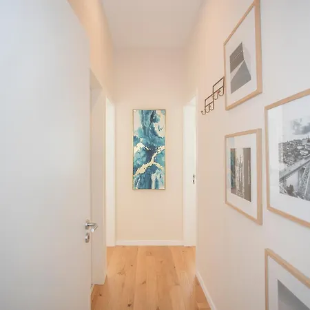 Apartment Liiiving In - Soho Urban Retreat Porto