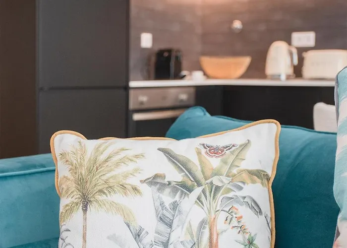 Liiiving In - Soho Urban Retreat شقة *