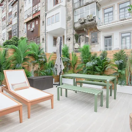Liiiving In - Soho Urban Retreat * Porto
